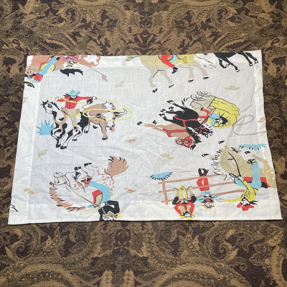 vintage 80s western-themed print fabric bandanna cowboy horse wagon